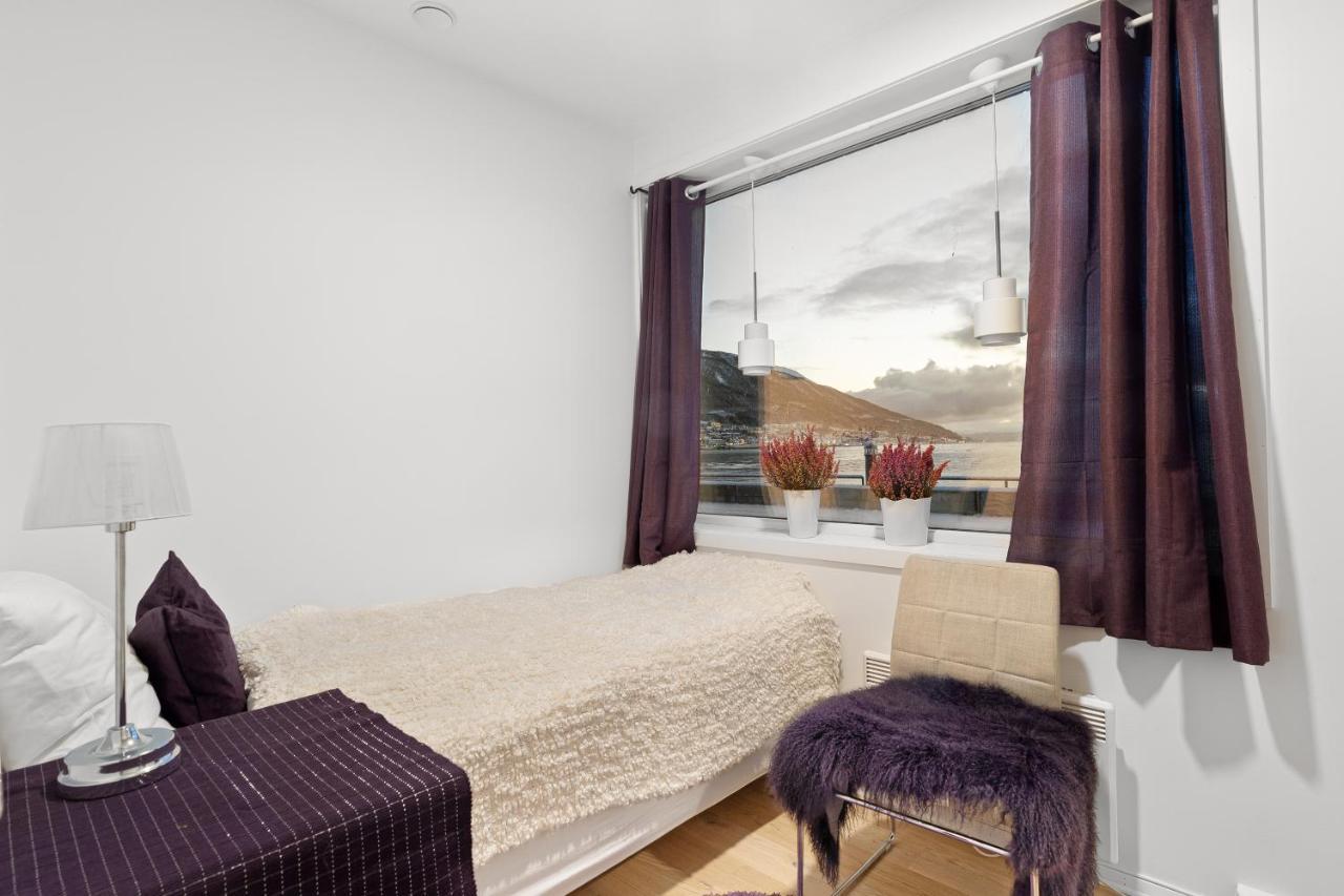 SKIR 2 Bdr CORNER VIEW APARTEMENT Tromso Bagian luar foto